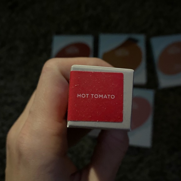 Makeup - Picture 7 of 11